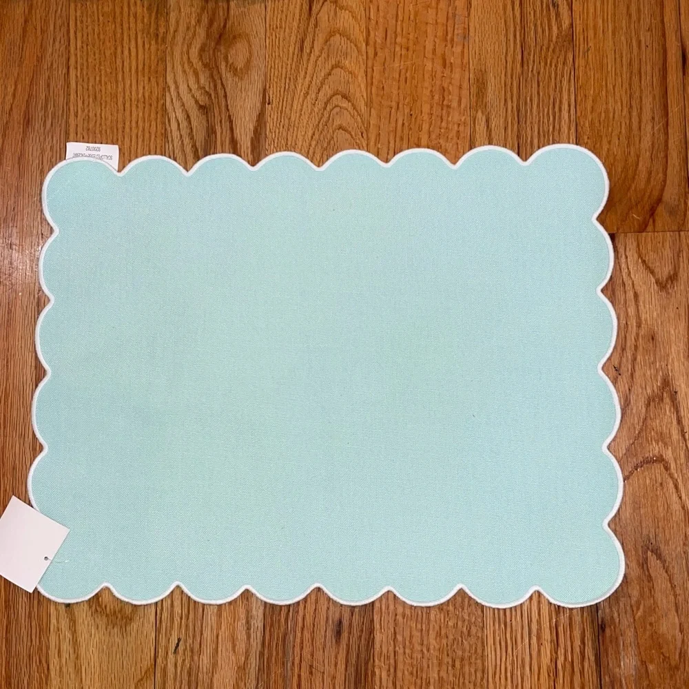 NEW Egg Blue Easter 6 pcs Set of Blue Scalloped Placemats